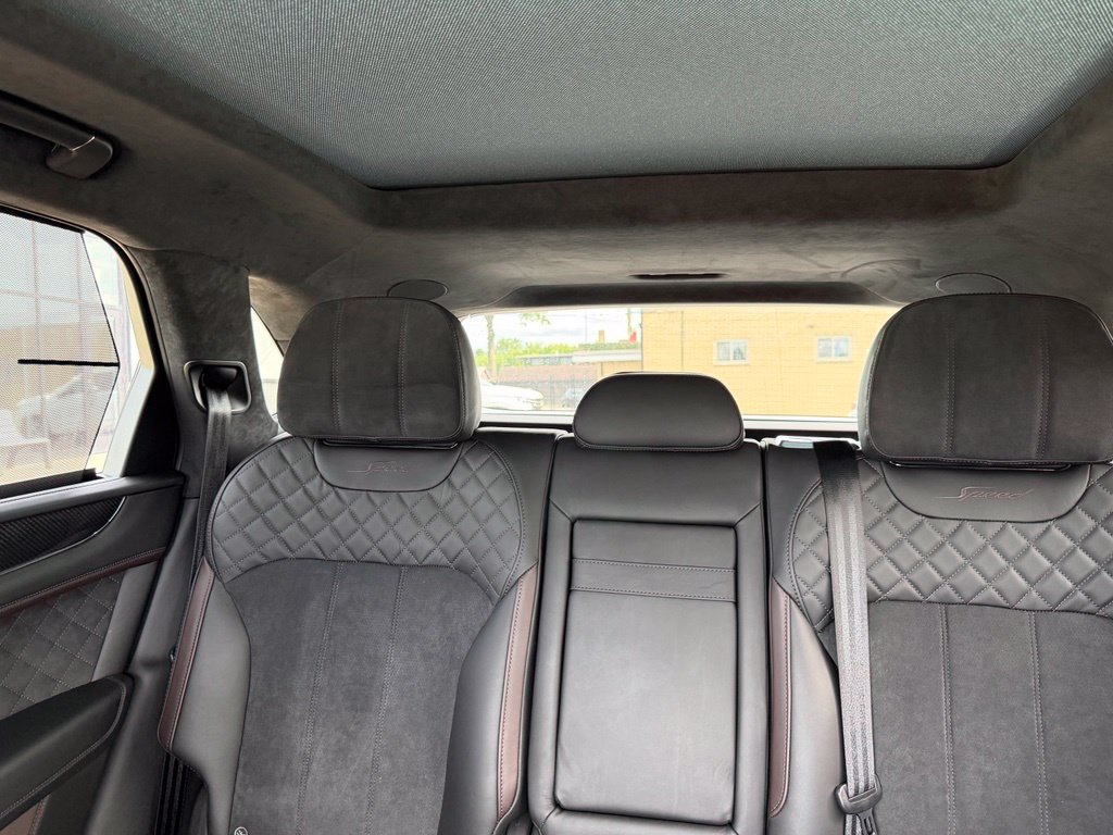 Used 2020 Bentley Bentayga Speed AWD/4WD image 13