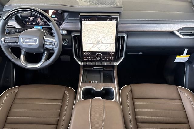 New 2026 GMC Acadia Denali Ultimate w/ LPO, All-Weather Package image 15