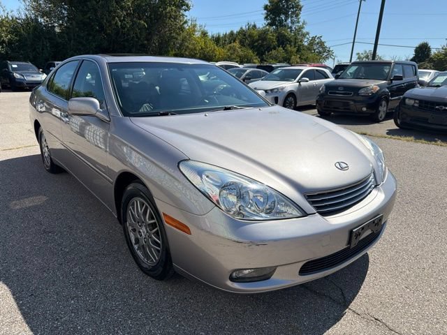 Used 2004 Lexus ES 330 w/ Premium Pkg FWD image 1