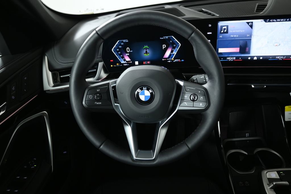 Used 2026 BMW X1 xDrive28i w/ Technology Package image 17