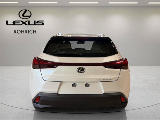Certified 2025 Lexus UX 300h AWD w/ Accessory Package (Z1) image 5