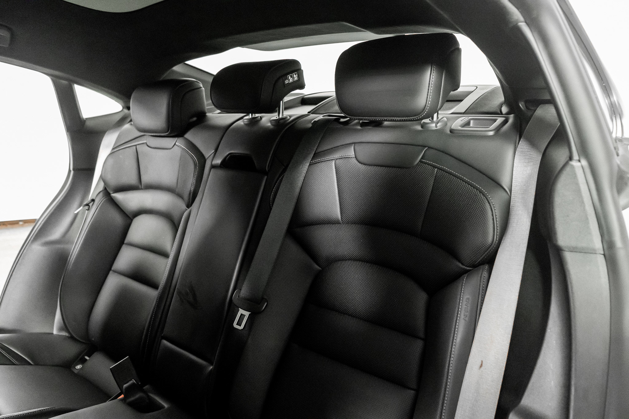 Used 2025 Porsche Taycan Turbo w/ Premium Package image 22