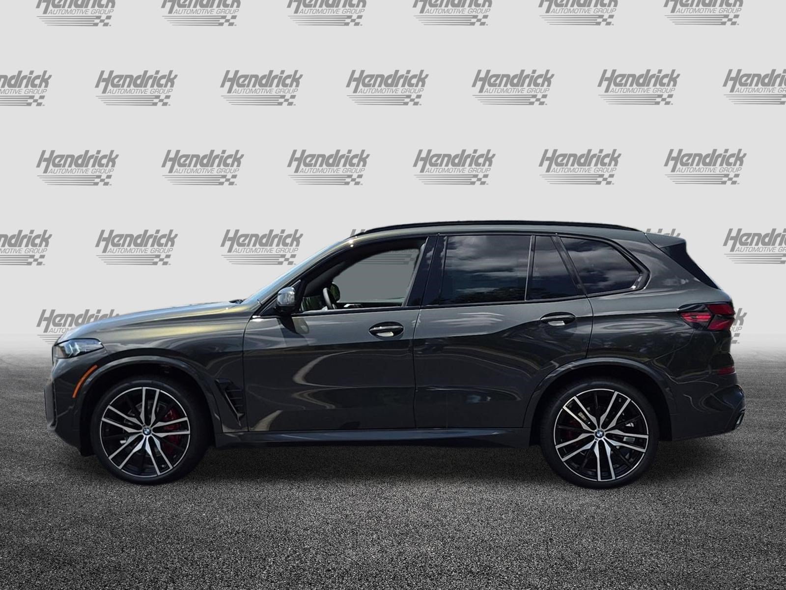 New 2026 BMW X5 xDrive40i w/ M Sport Package AWD/4WD image 7