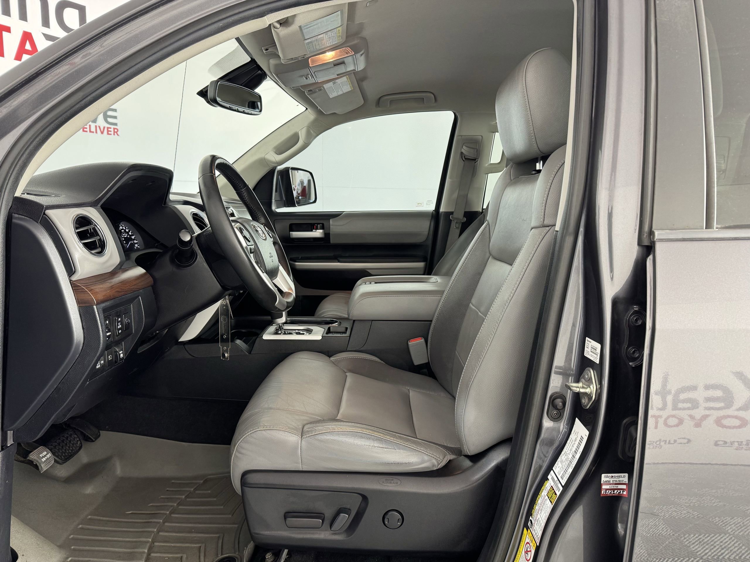 Used 2019 Toyota Tundra Limited image 11