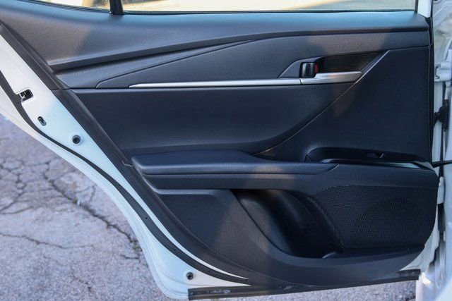 Used 2025 Toyota Camry LE image 12