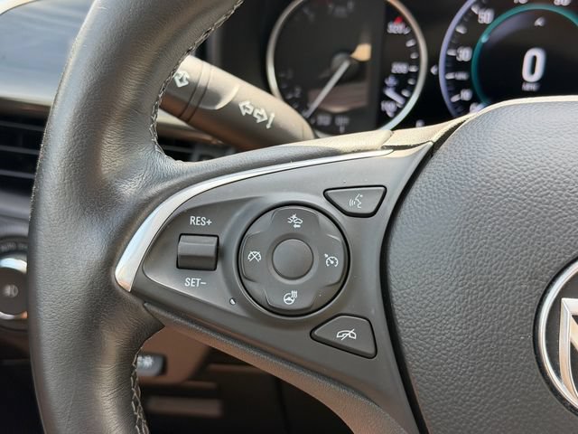 Used 2020 Buick Envision Premium w/ Driver Confidence Package AWD/4WD image 29
