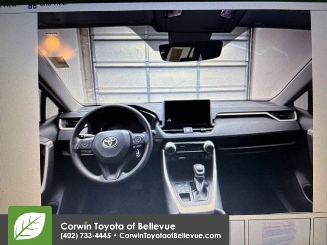 Used 2023 Toyota RAV4 LE image 10