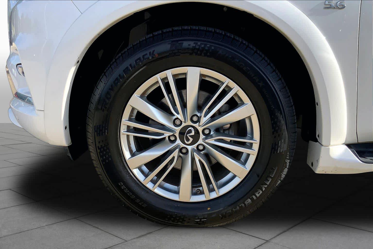 Used 2019 INFINITI QX80 Luxe w/ Proassist Package RWD image 11