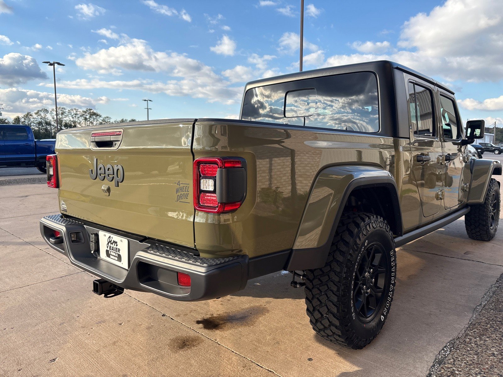 New 2026 Jeep Gladiator Sport S image 8