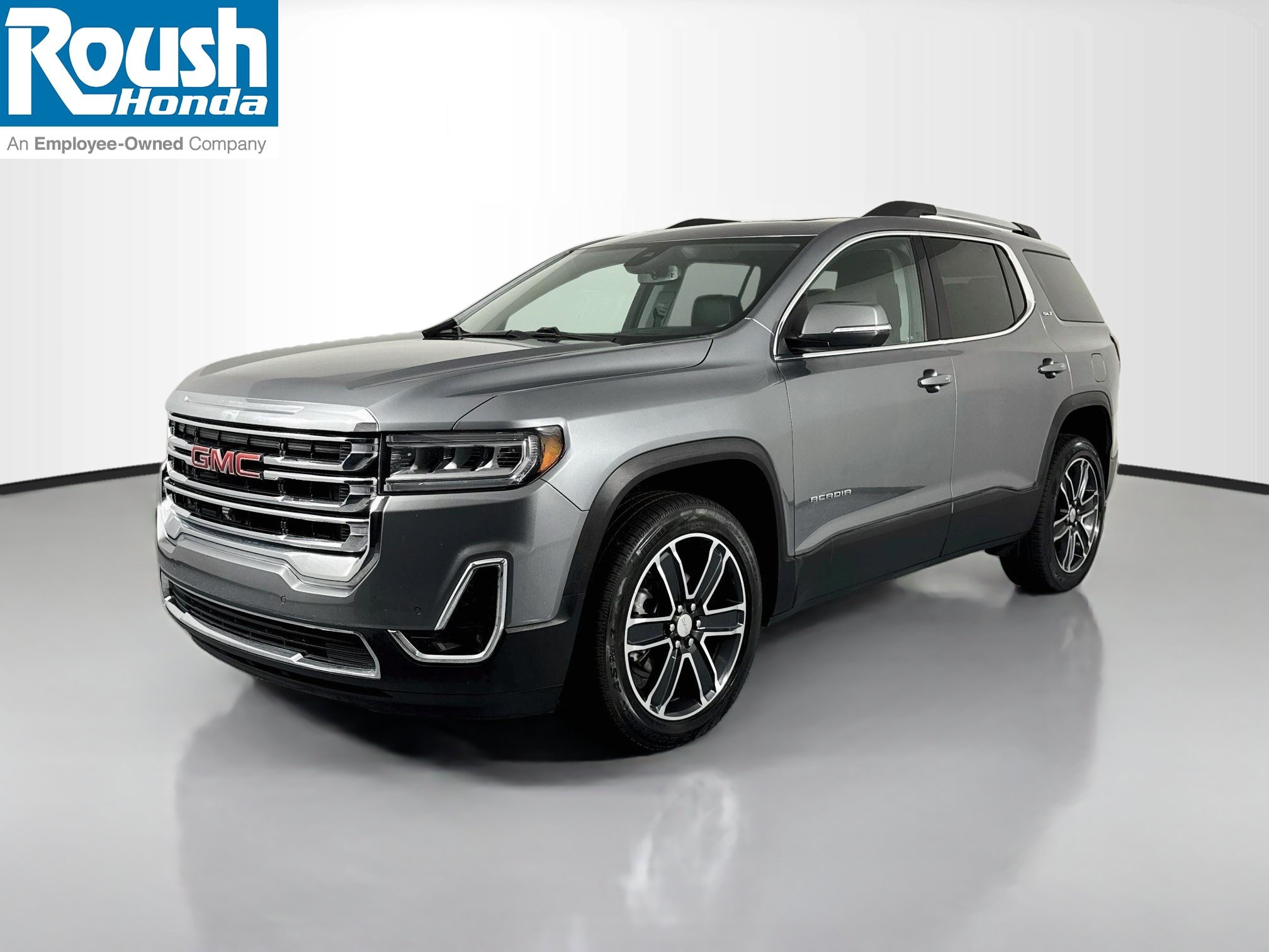 Used 2022 GMC Acadia SLT w/ Technology Package AWD/4WD image 1