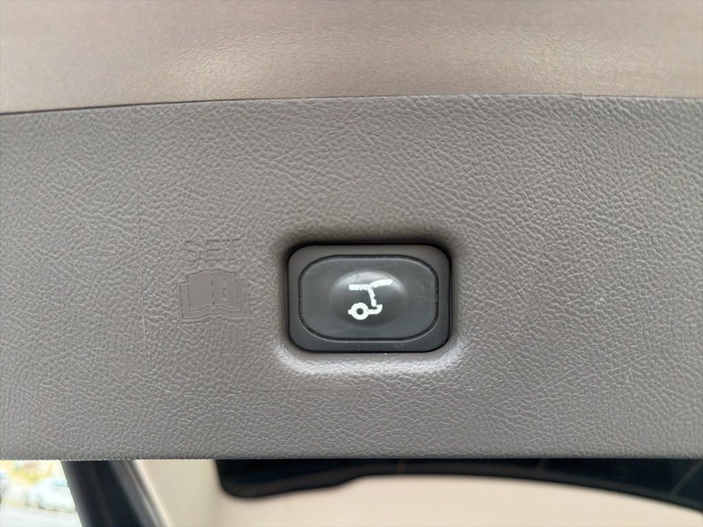 Used 2021 Lincoln Nautilus Reserve w/ Equipment Group 201A AWD/4WD image 19