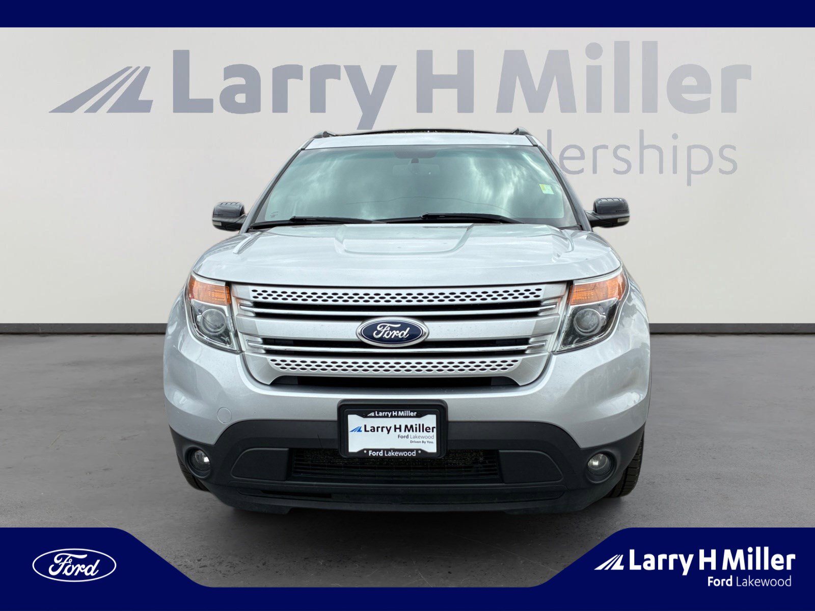 Used 2013 Ford Explorer XLT AWD/4WD image 8