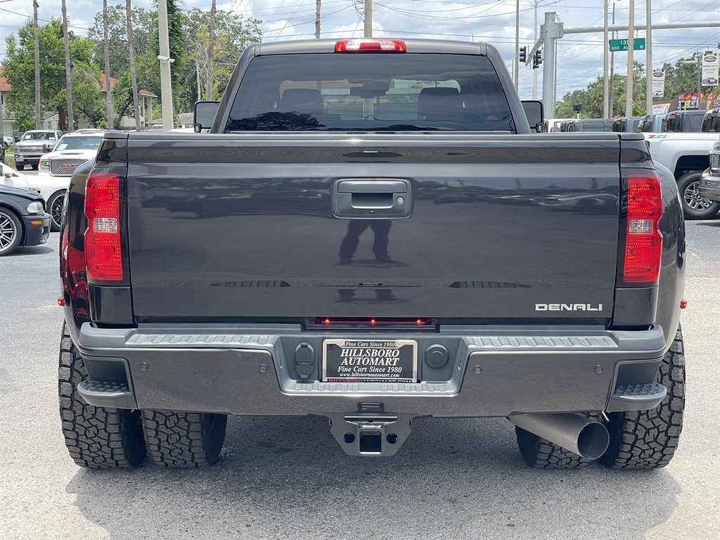 Used 2015 GMC Sierra 3500 Denali w/ Duramax Plus Package image 17