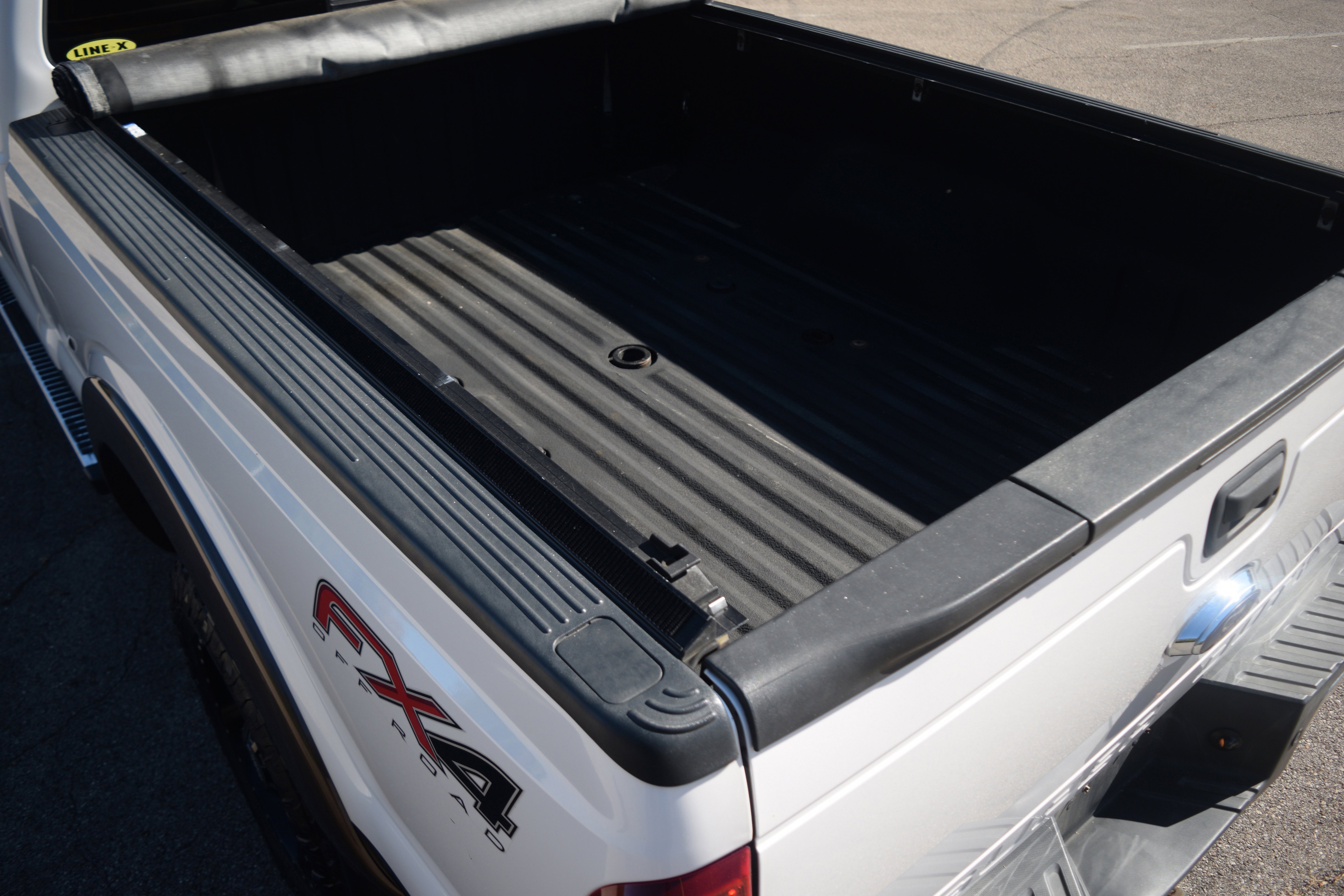 Used 2016 Ford F250 Lariat w/ Lariat Ultimate Package image 26