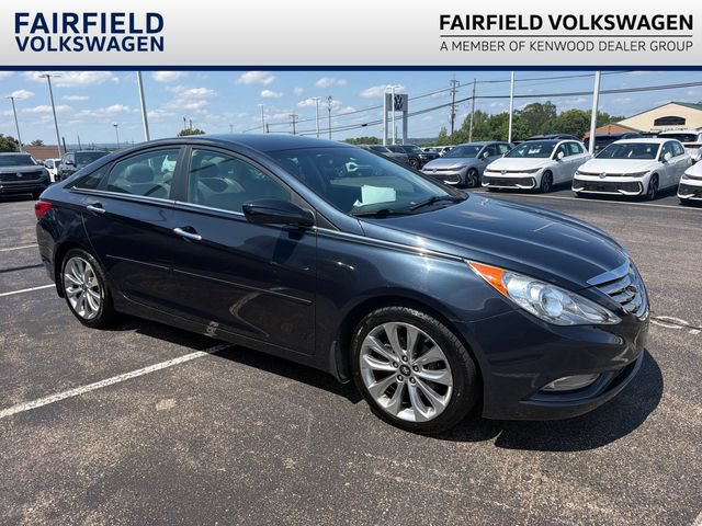 Used 2013 Hyundai Sonata SE FWD image 1