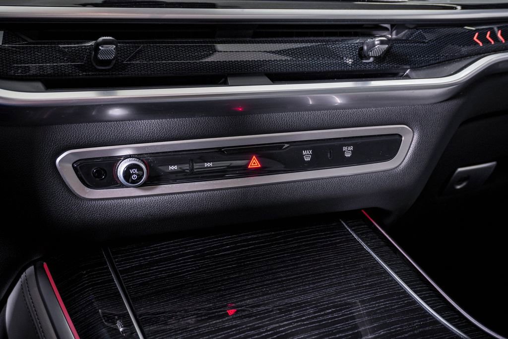 Used 2024 BMW X5 xDrive40i w/ M Sport Package image 24