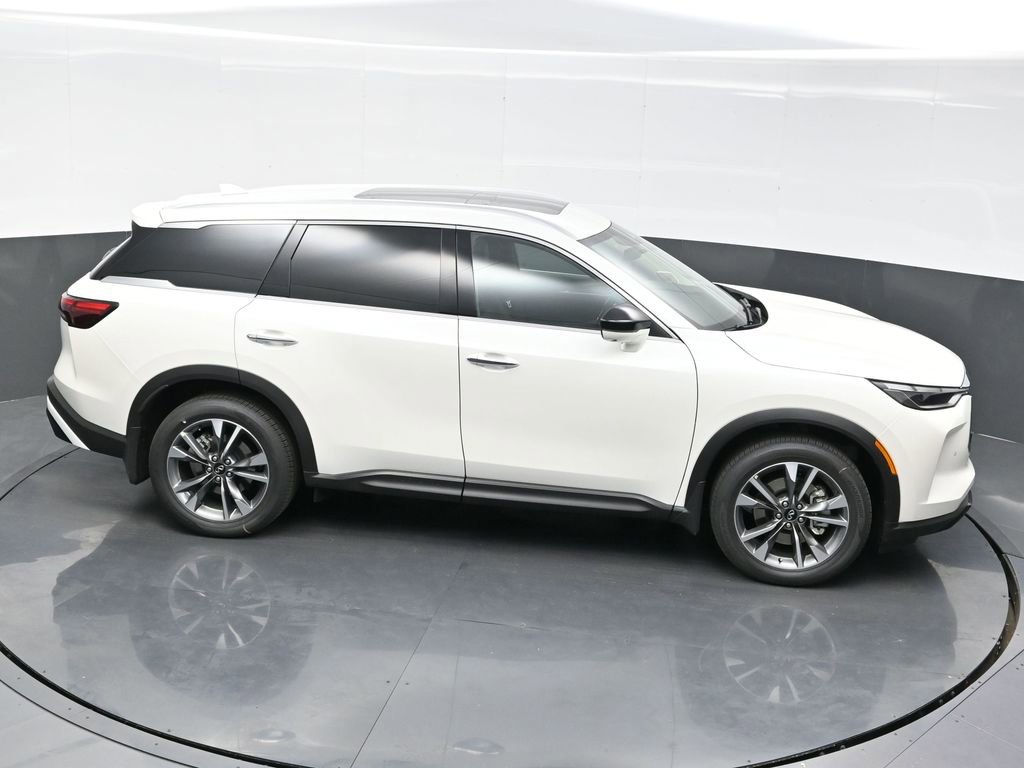 Used 2025 INFINITI QX60 Luxe w/ Vision Package image 41