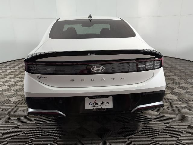 New 2026 Hyundai Sonata SEL FWD image 5