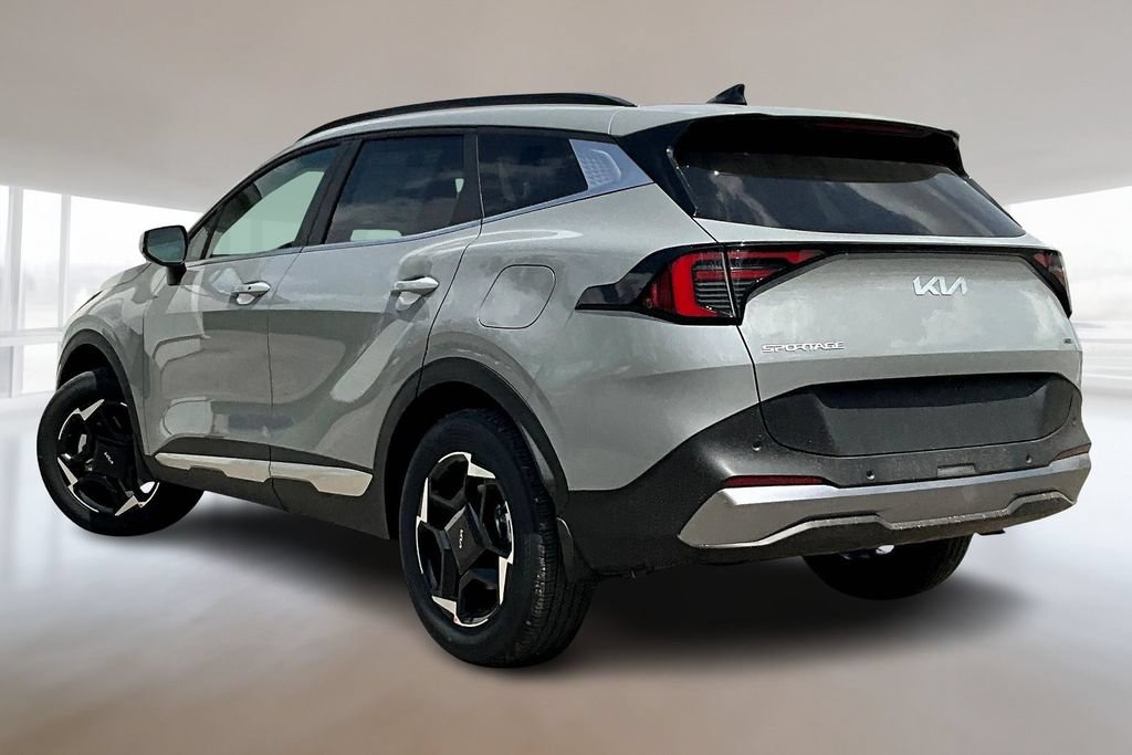New 2026 Kia Sportage EX AWD/4WD image 3