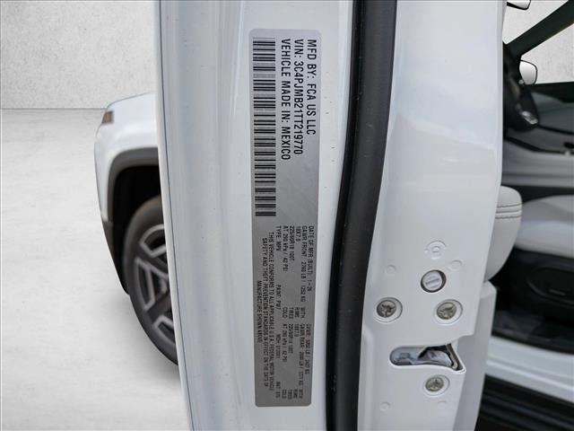 New 2026 Jeep Cherokee Laredo AWD/4WD image 16