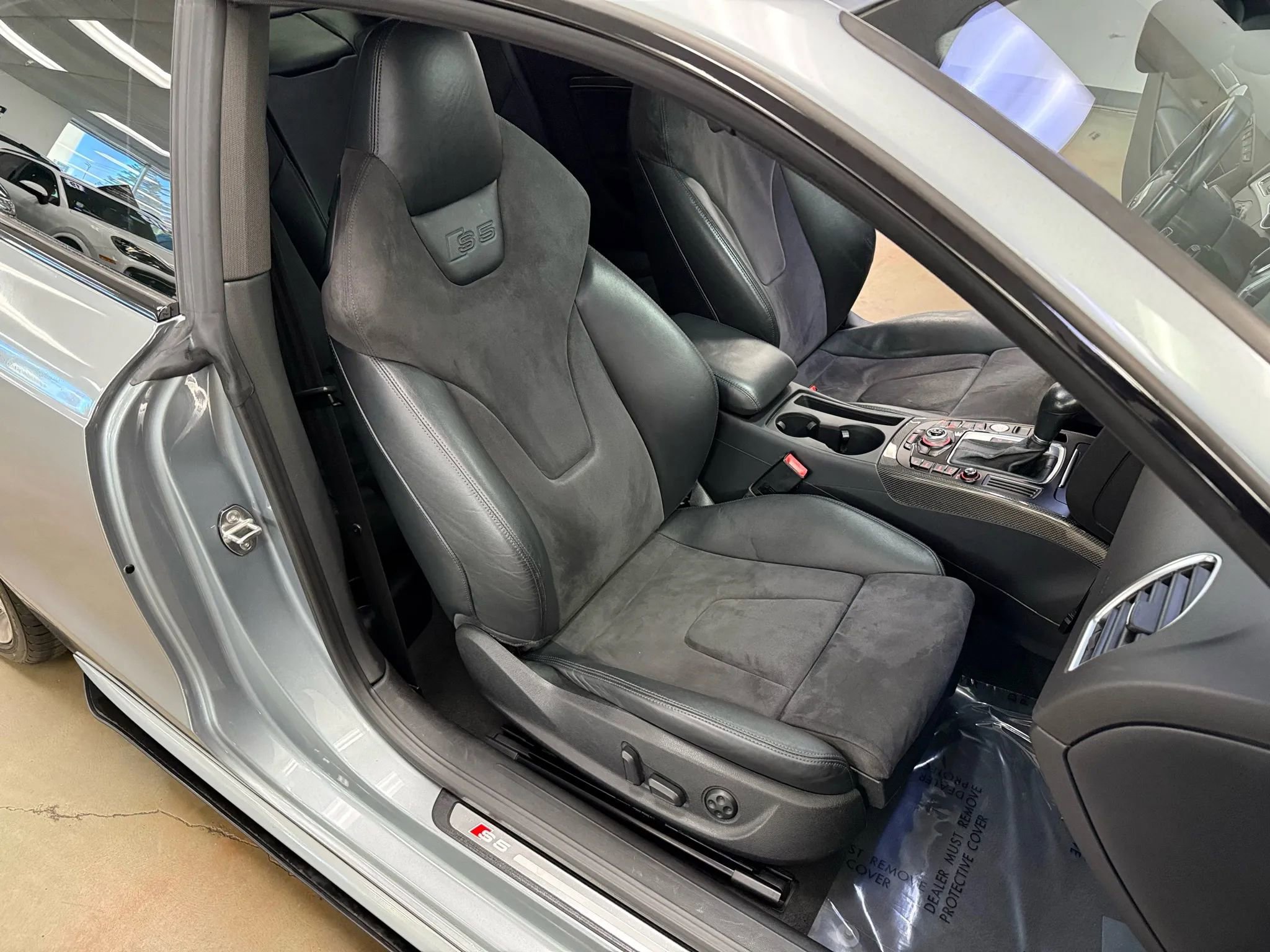 Used 2011 Audi S5 Prestige image 13