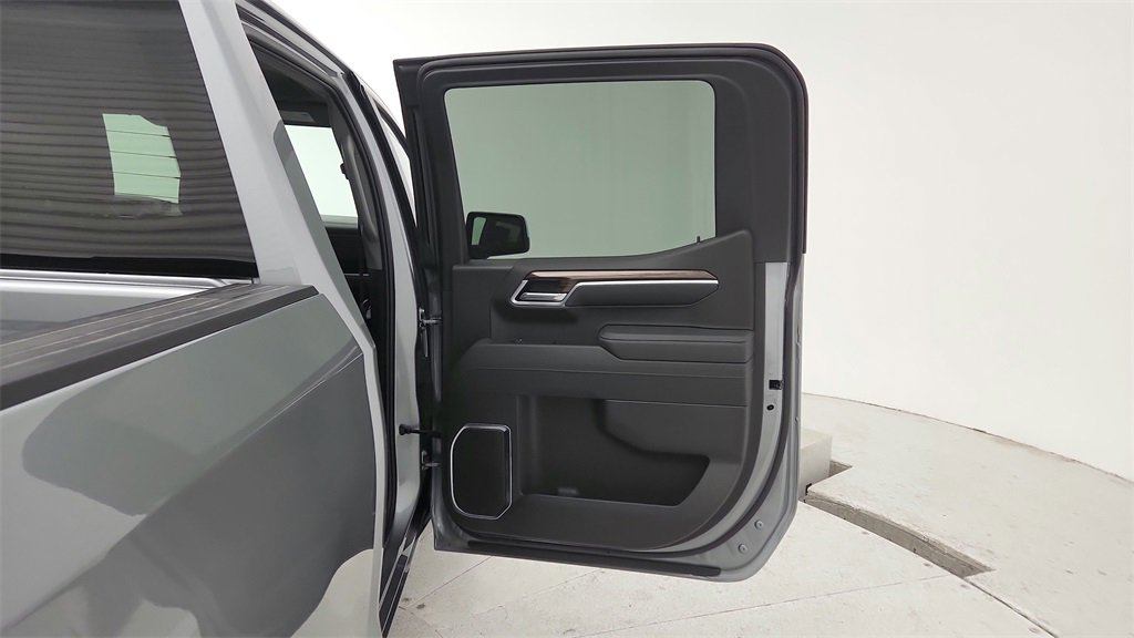 Certified 2025 Chevrolet Silverado 1500 LT image 31