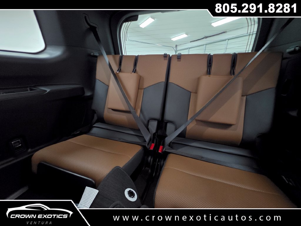 Used 2026 Lexus GX 550 w/ Cold Area Package AWD/4WD image 16
