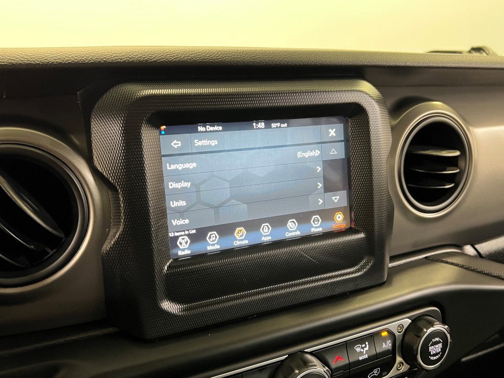 Certified 2023 Jeep Gladiator Sport image 34