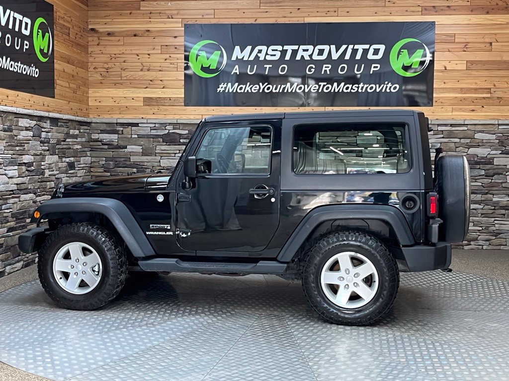 Used 2013 Jeep Wrangler Sport AWD/4WD image 12