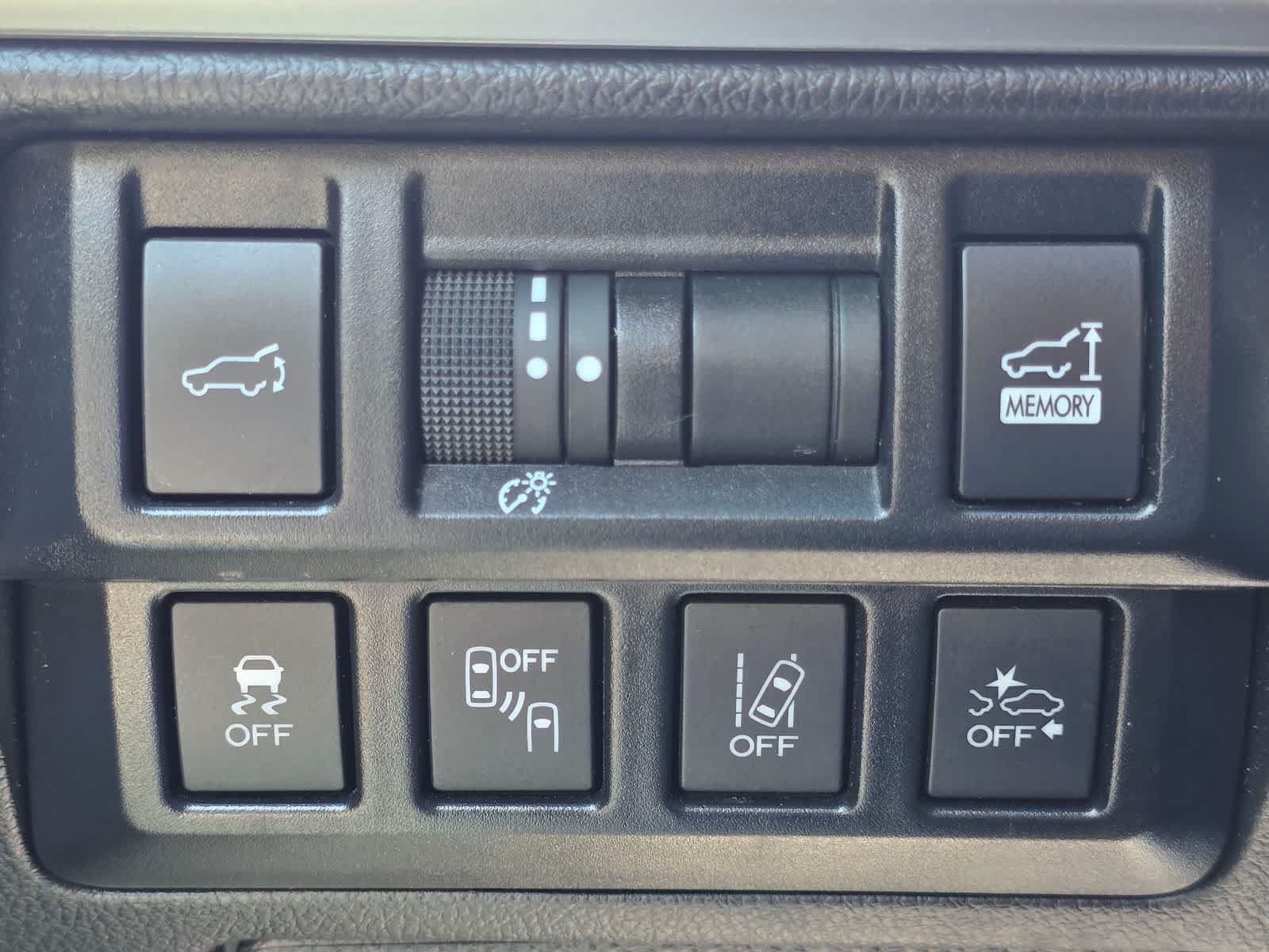 Used 2019 Subaru Outback 2.5i Premium w/ Protection Package #1 AWD/4WD image 18