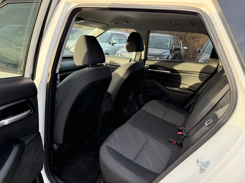 Certified 2023 Kia Seltos LX image 11
