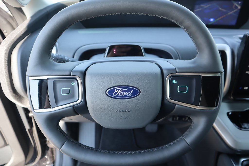 New 2025 Ford Expedition Max Active image 3