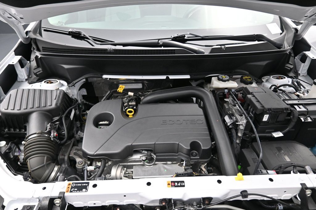 Used 2024 Chevrolet Equinox LS w/ LS Convenience Package FWD image 21