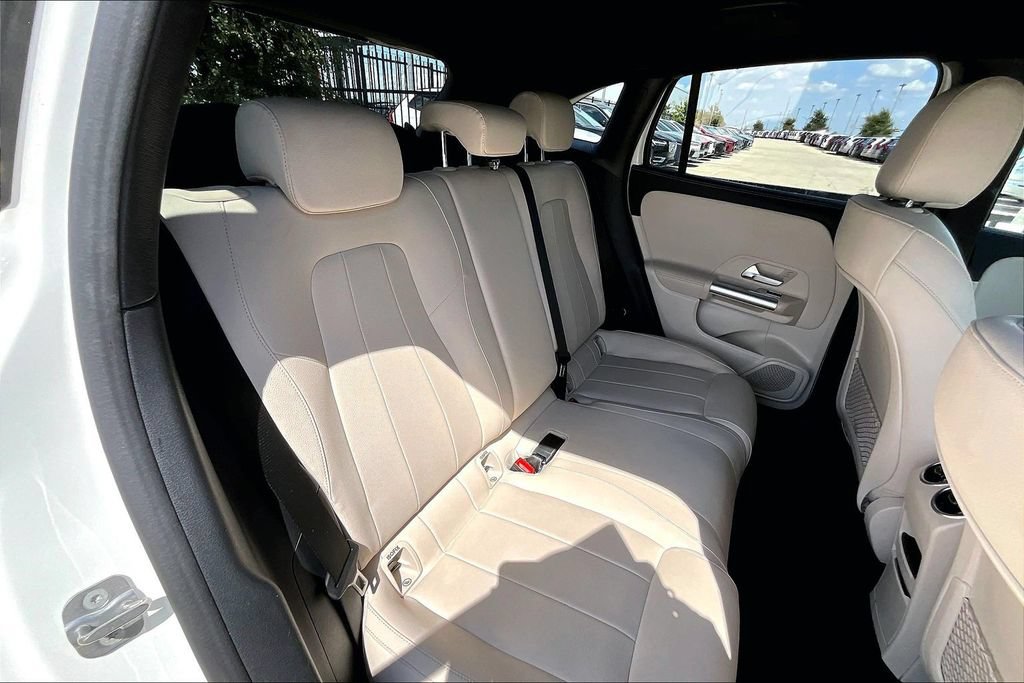 Used 2025 Mercedes-Benz GLA 250 image 31