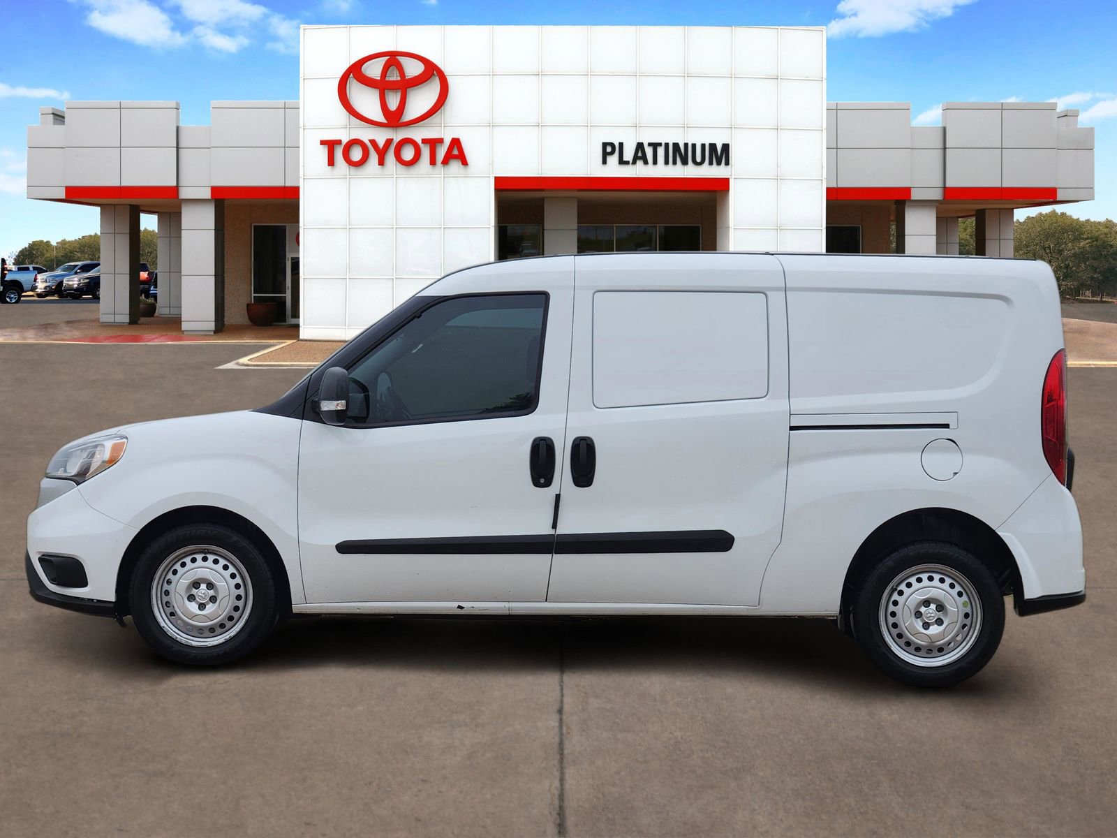 Used 2022 RAM ProMaster City Tradesman FWD image 3