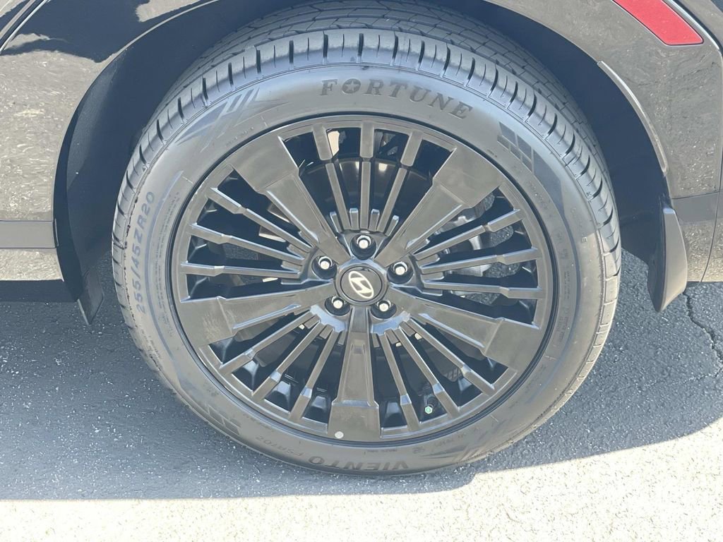 Used 2025 Hyundai Santa Fe Calligraphy image 6