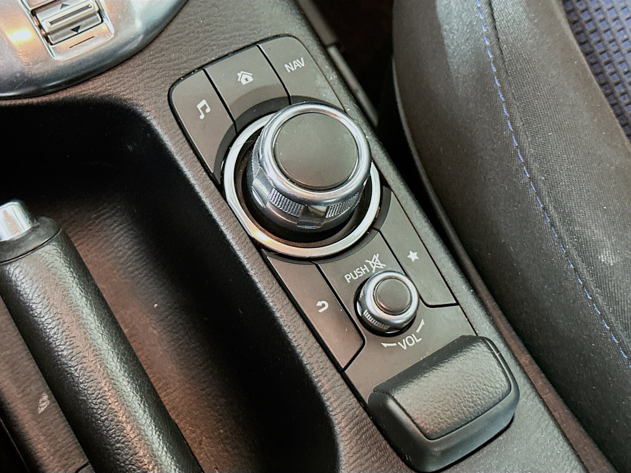 Used 2018 Toyota Yaris iA FWD image 23