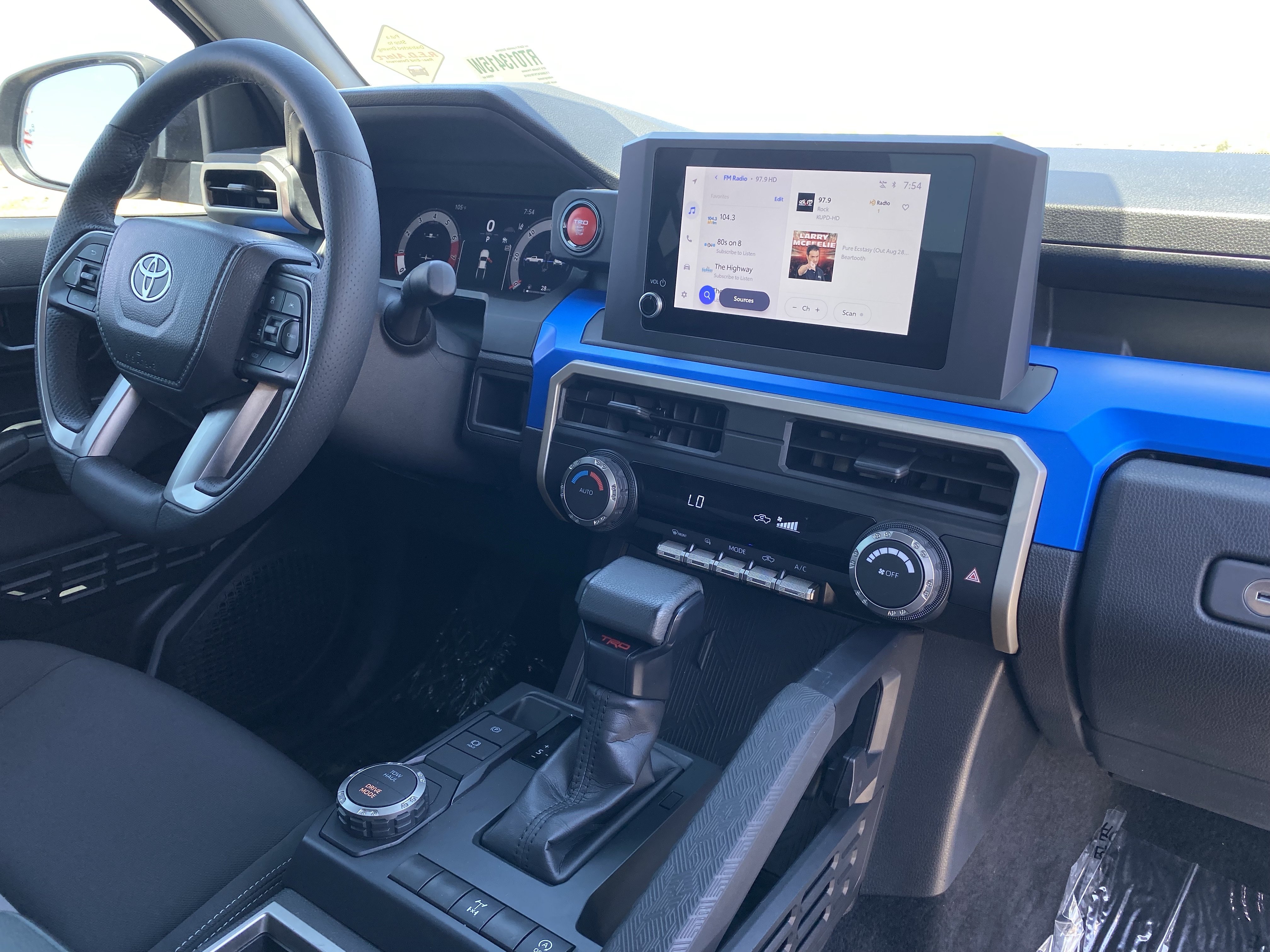 Used 2024 Toyota Tacoma PreRunner RWD image 12