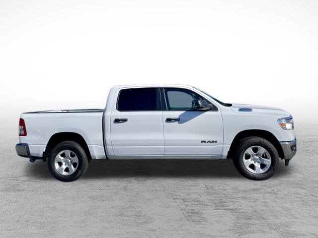 Used 2023 RAM 1500 Big Horn AWD/4WD image 4