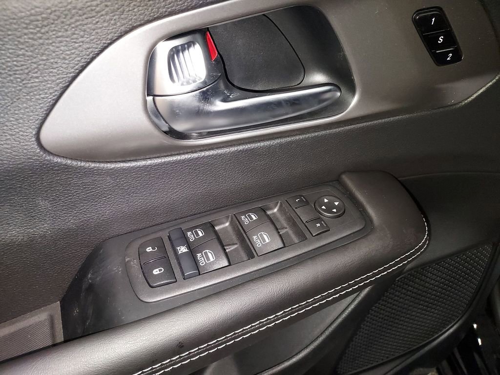 New 2026 Chrysler Pacifica Select image 19