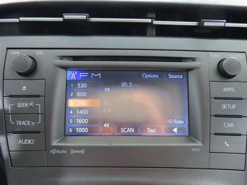 Used 2013 Toyota Prius Three image 16