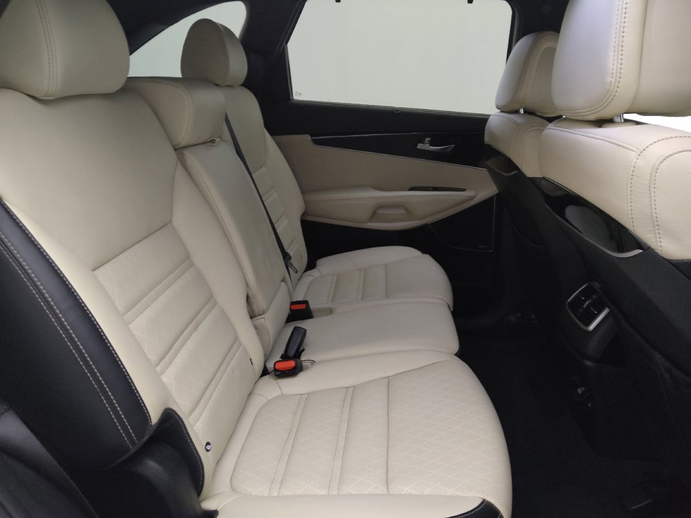 Used 2016 Kia Sorento SX w/ SXL Technology Package FWD image 19