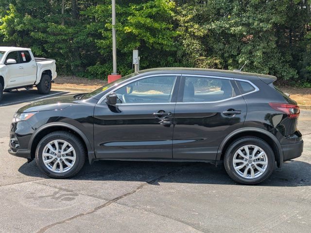Used 2021 Nissan Rogue Sport S FWD image 4