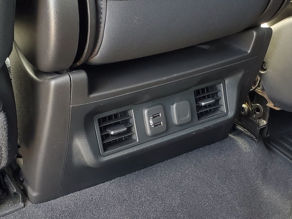 Used 2020 Chevrolet Silverado 1500 LT w/ All-Star Edition AWD/4WD image 31