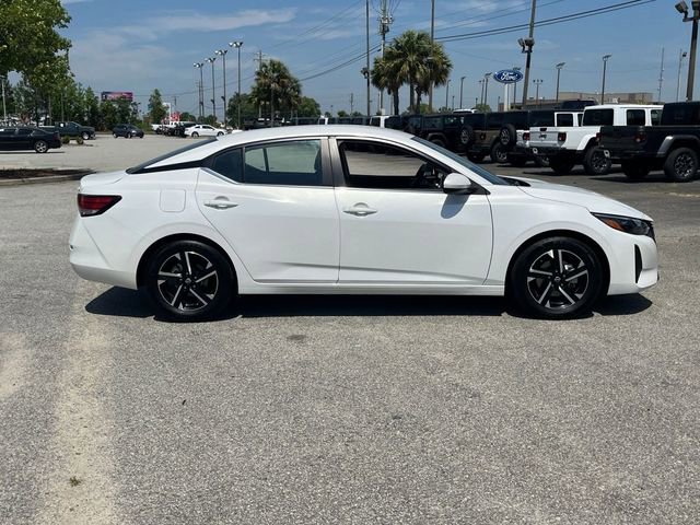 Used 2024 Nissan Sentra SV FWD image 10