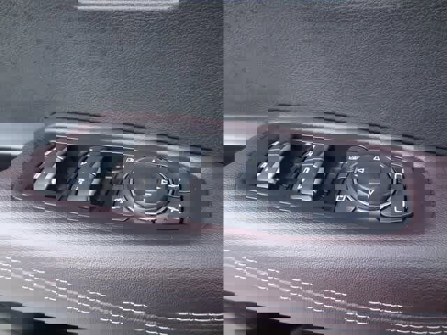 Used 2021 Cadillac XT6 Premium Luxury image 21