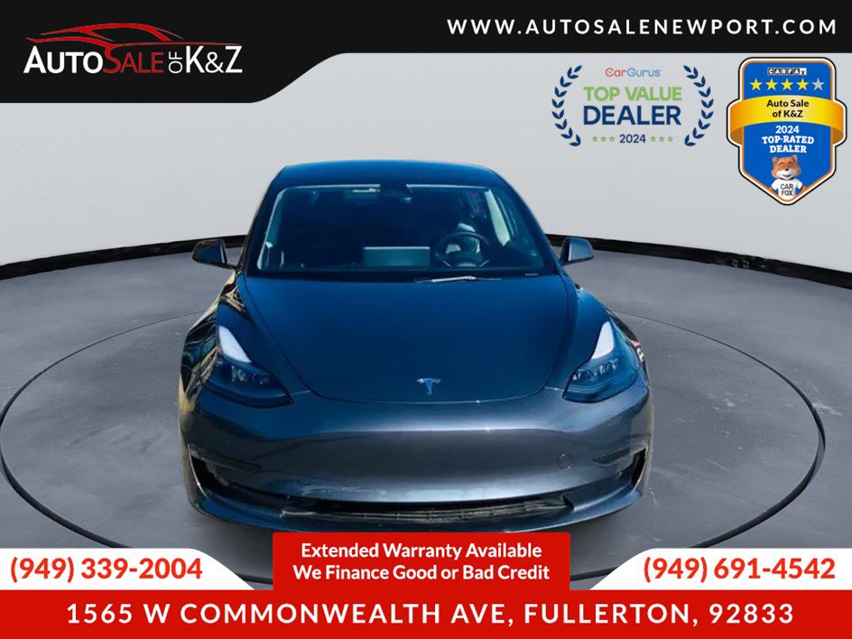 Used 2023 Tesla Model 3 Standard Range image 4
