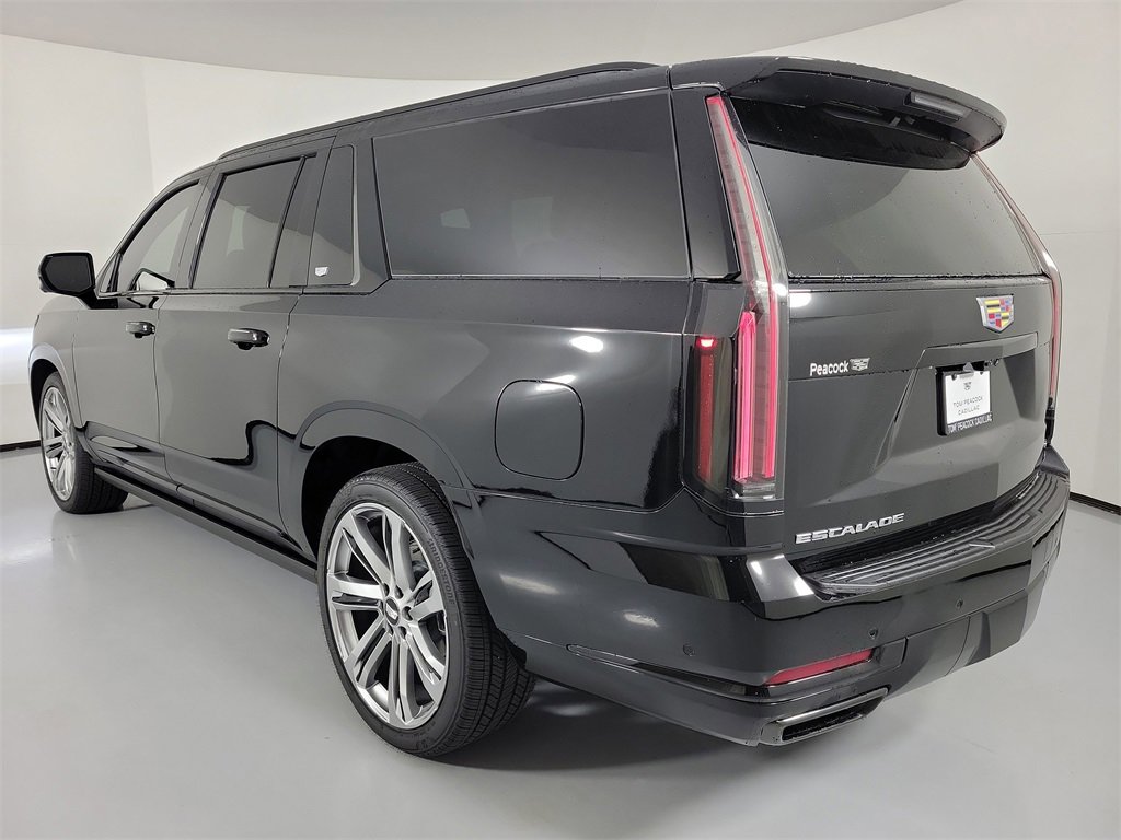 Certified 2026 Cadillac Escalade ESV Sport w/ Touring Package image 3