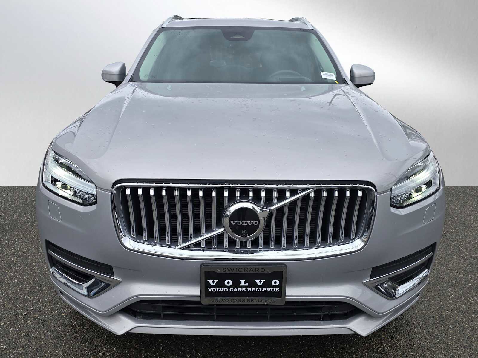 Certified 2023 Volvo XC90 T8 Ultimate w/ Protection Package Premier image 8