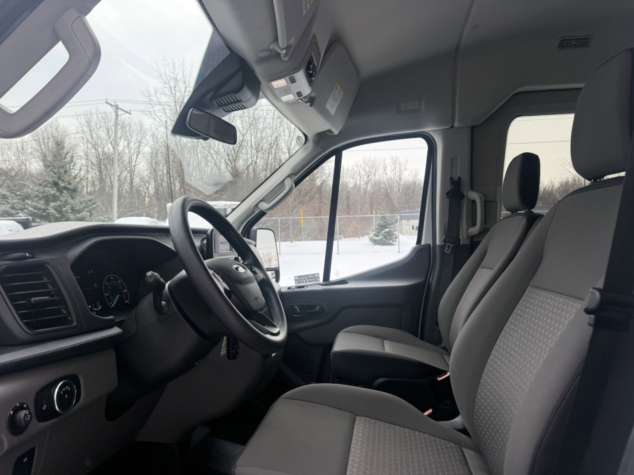 Used 2024 Ford Transit 350 XL image 16